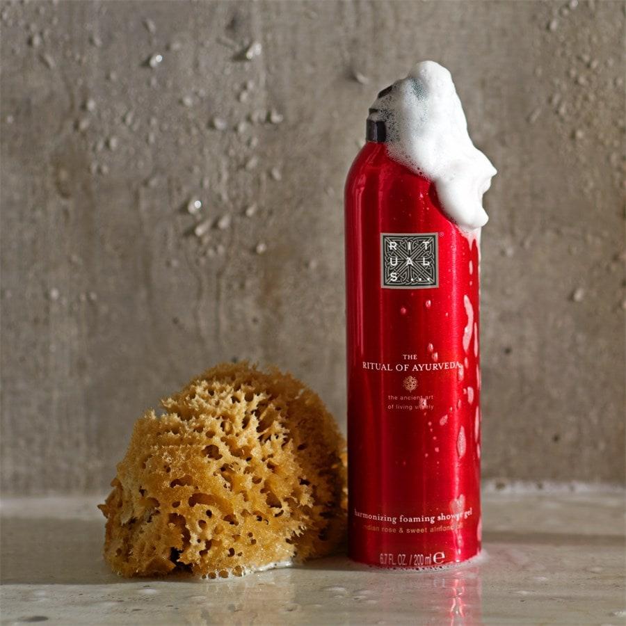 The Ritual Of Ayurveda Foaming Shower Gel von RITUALS Begrenzte Freigabe