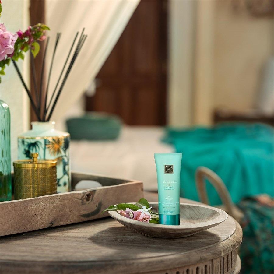 The Ritual Of Karma Instant Care Hand Lotion von RITUALS Lagerräumung