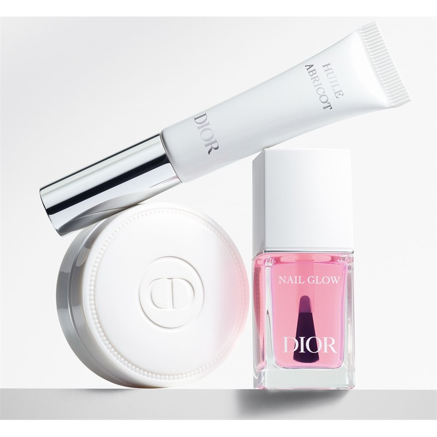 Manicure Dior Nail Glow Verschönernde Nagelpflege – Sofortiger French Manicure-Effekt von DIOR Rabatte dieses Monats