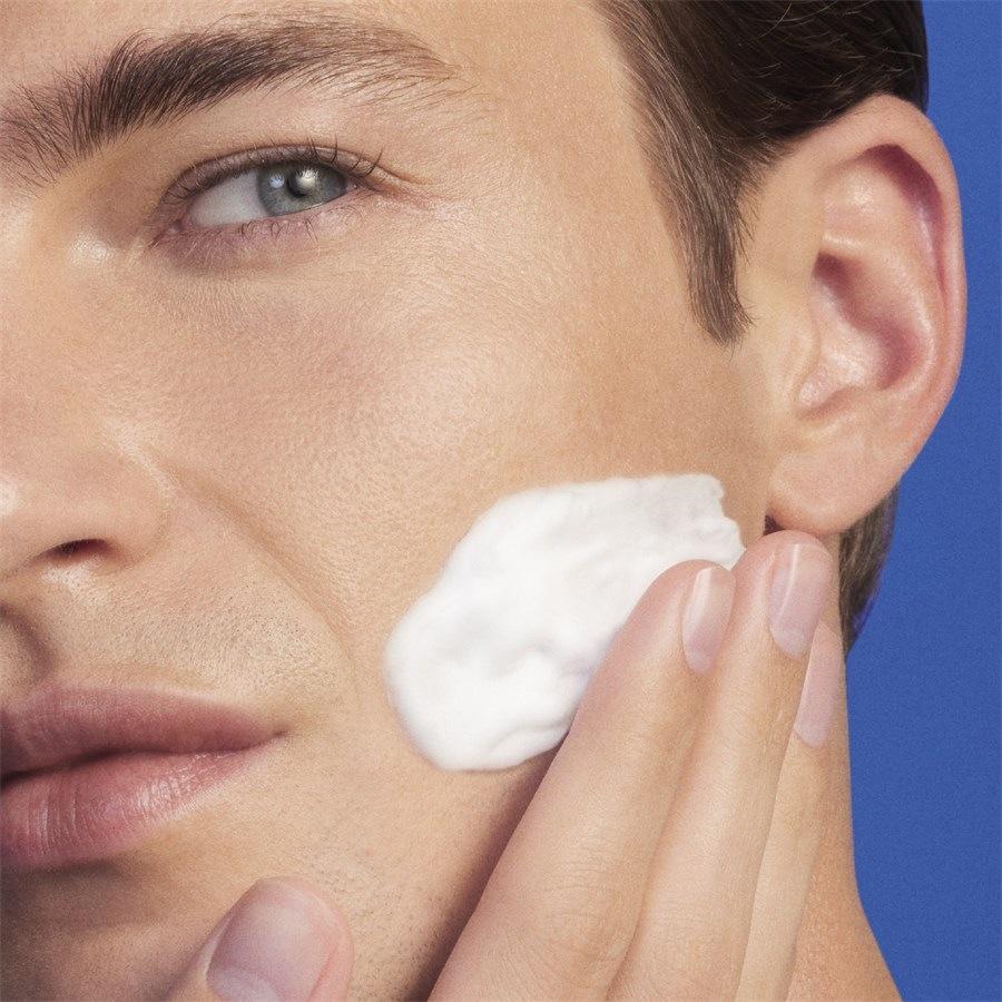 Basics Line Shaving Gel von Biotherm Homme Bis zu 60% Rabatt