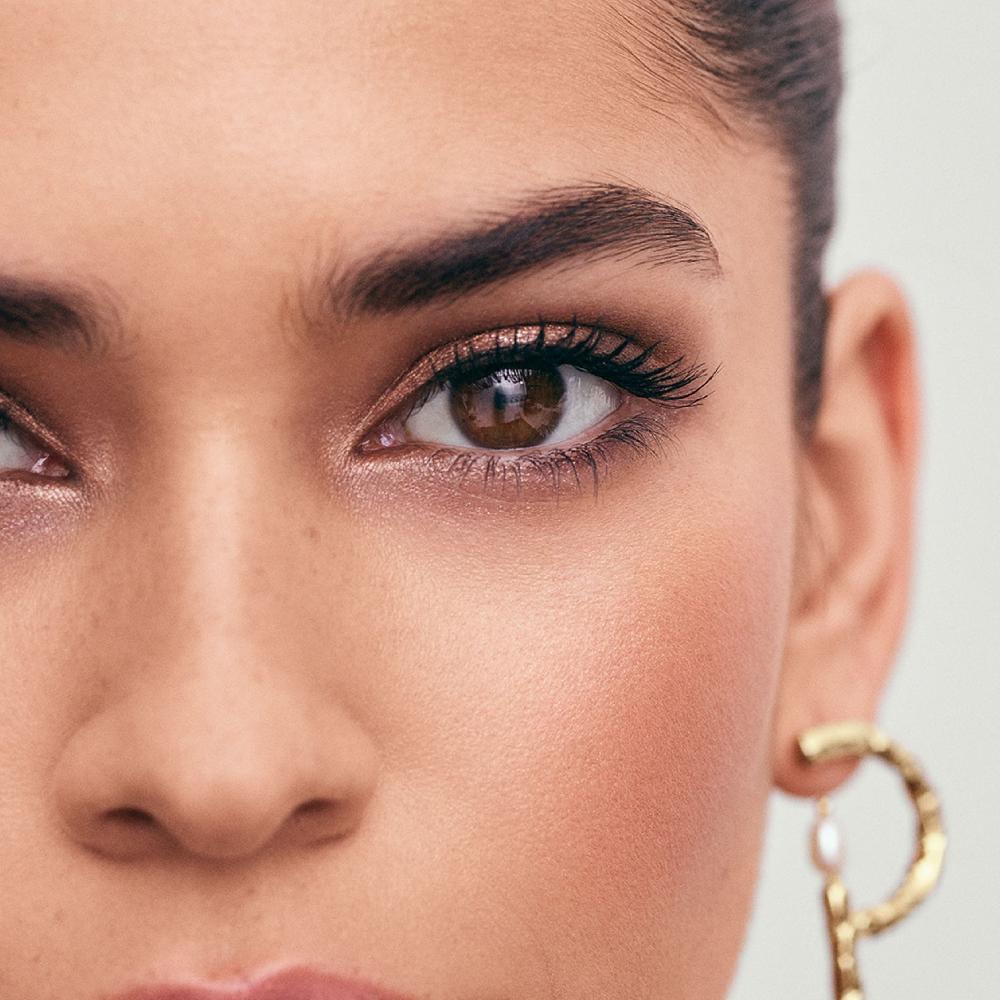 lookfantastic Bobbi Brown No Smudge Mascara - Black Exklusivangebot