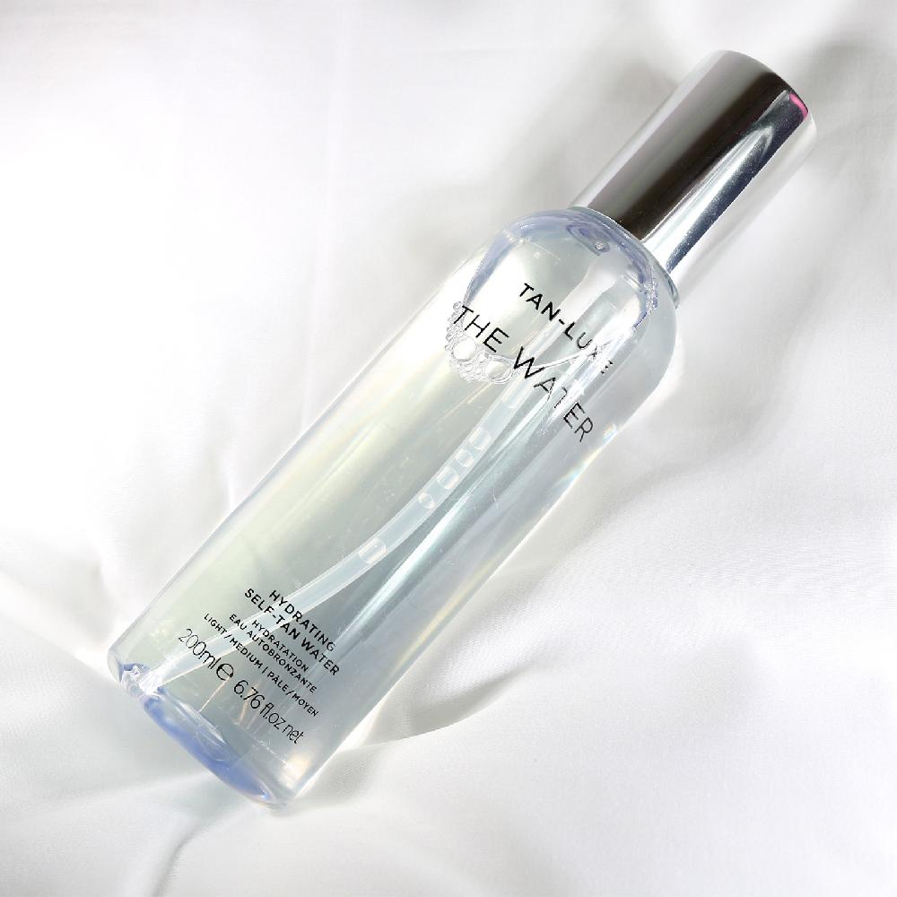 lookfantastic Tan-Luxe The Water Feuchtigkeitsspendendes Selbstbräunungswasser 200 ml - Mittel 2025