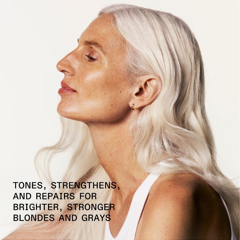 lookfantastic Olaplex No.4-P Blonde Enhancer Toning Shampoo 250ml Limitierter Zeitrabatt