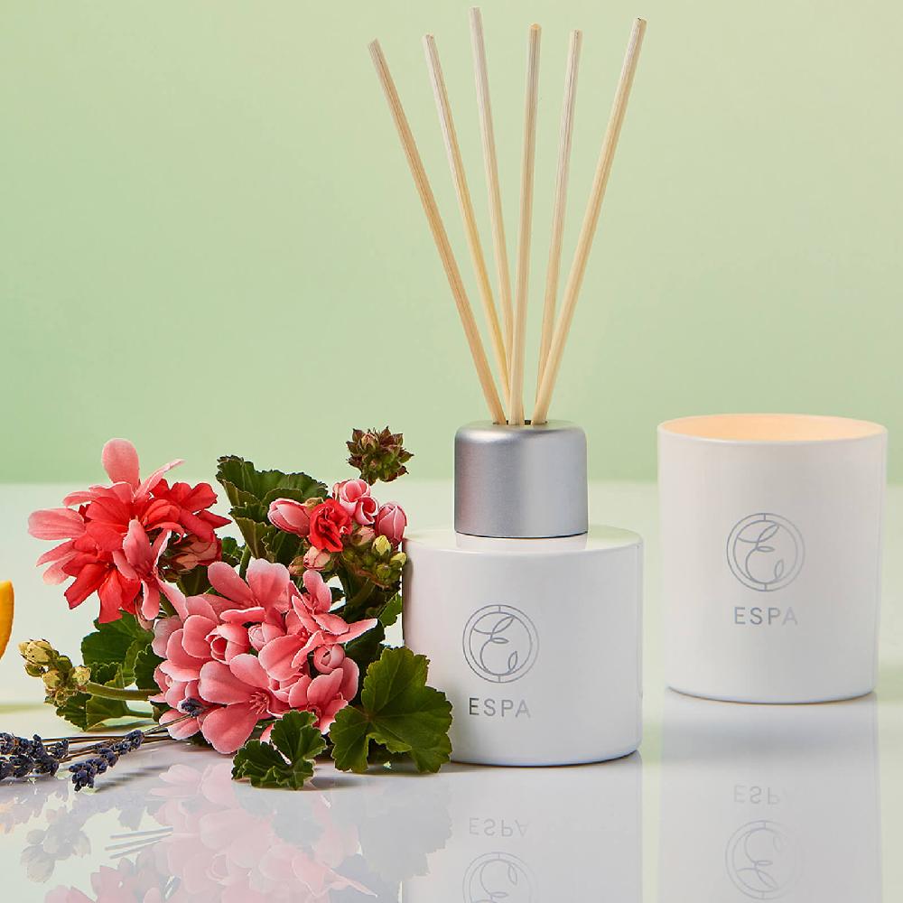 lookfantastic ESPA Restorative Candle 200g Nur für heute
