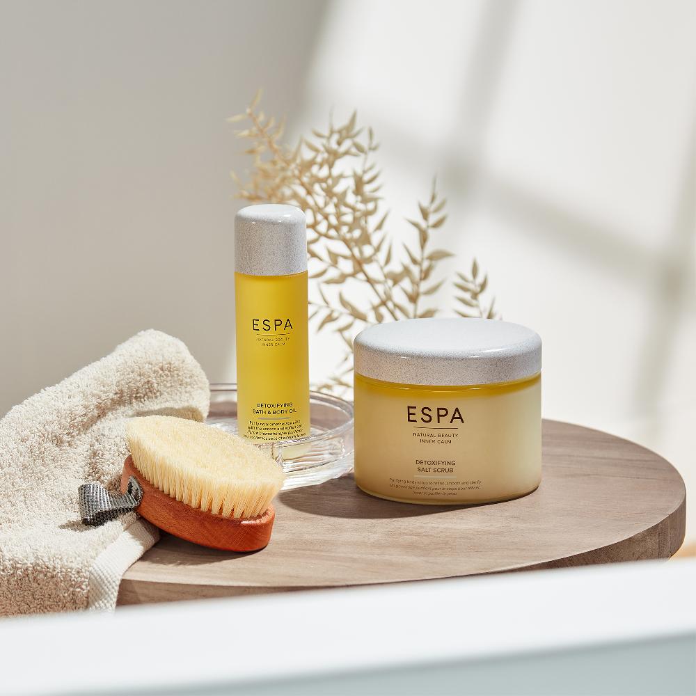 lookfantastic ESPA Skin Stimulating Body Brush Meist gekauft