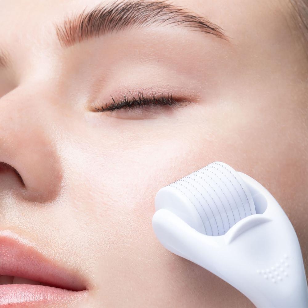 lookfantastic brushworks HD Micro Needle Derma Roller Günstig kaufen