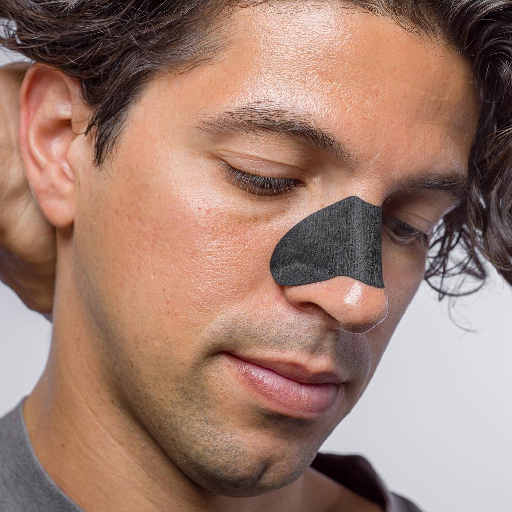 lookfantastic Garnier Pure Active Charcoal Anti-Blackhead Nose Strips x 4 Osterangebot