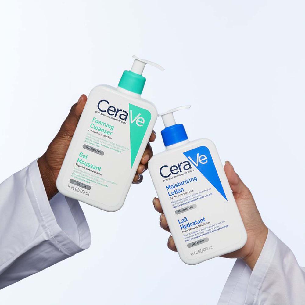 lookfantastic CeraVe Feuchtigkeitsspendende Lotion mit Ceramiden für Trockene bis Sehr Trockene Haut 236 ml Saisonale Angebote