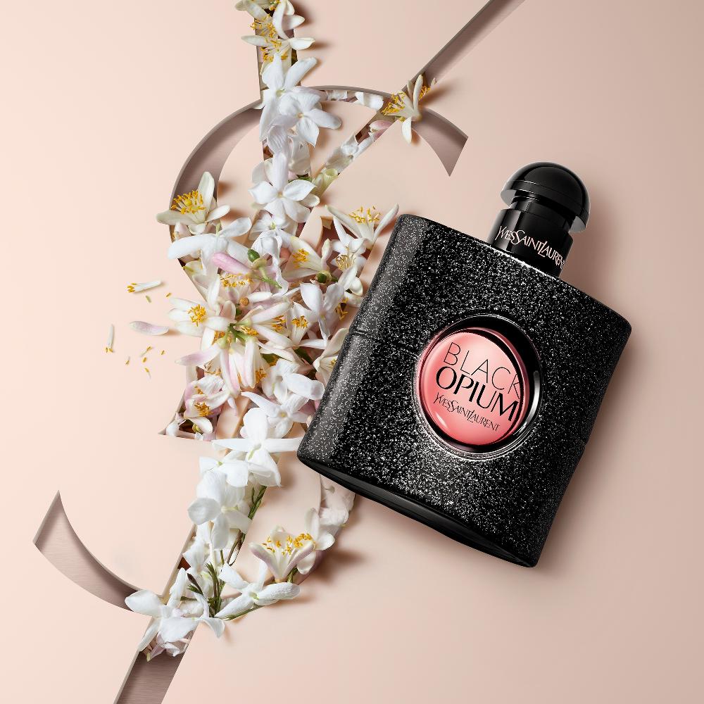 lookfantastic Yves Saint Laurent Black Opium Eau de Parfum 90ml + 10ml + Mini Loveshine Set zollfrei
