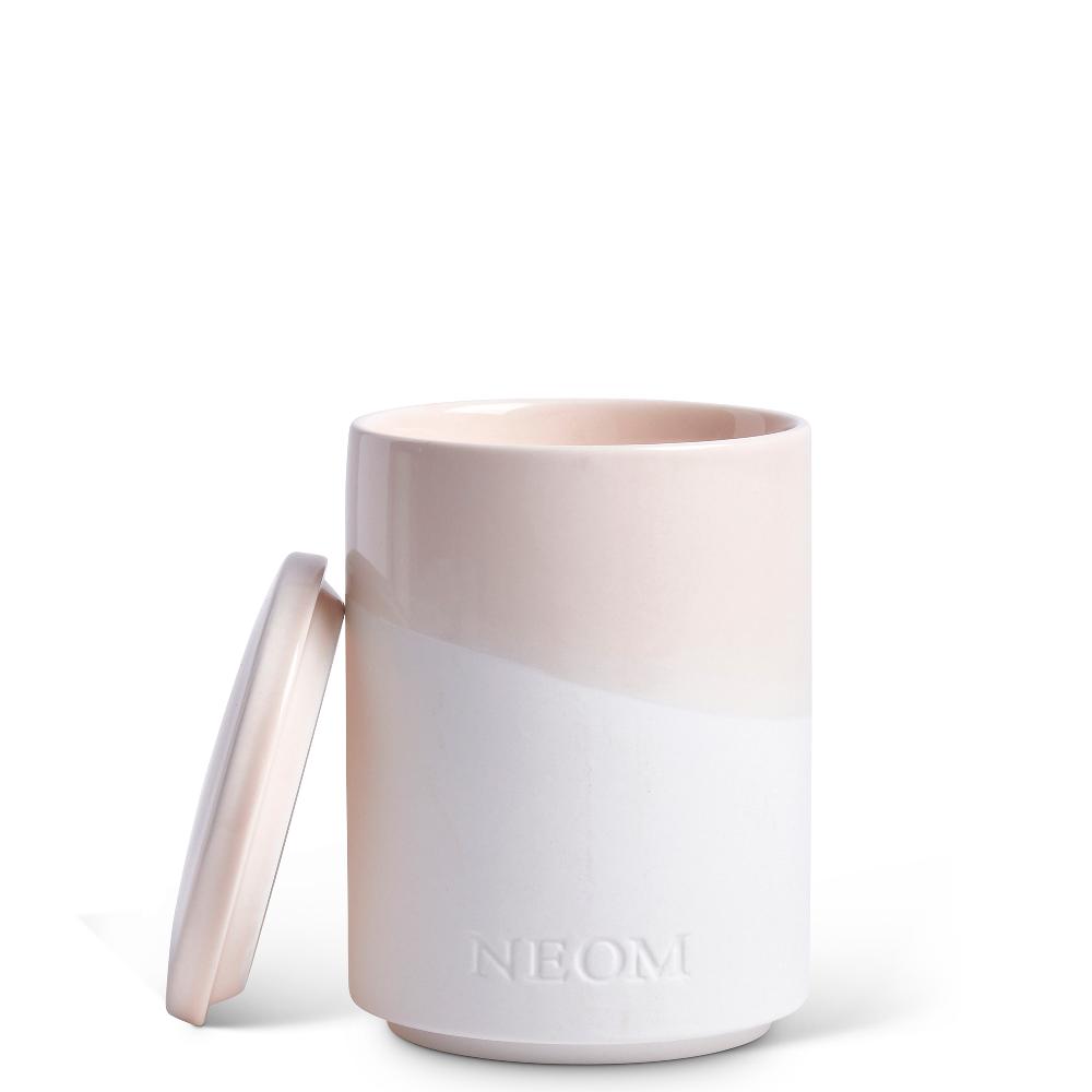 lookfantastic NEOM Grapefruit Mandarine und Eukalyptus Duftkerze 320 g Kostenloser Versand