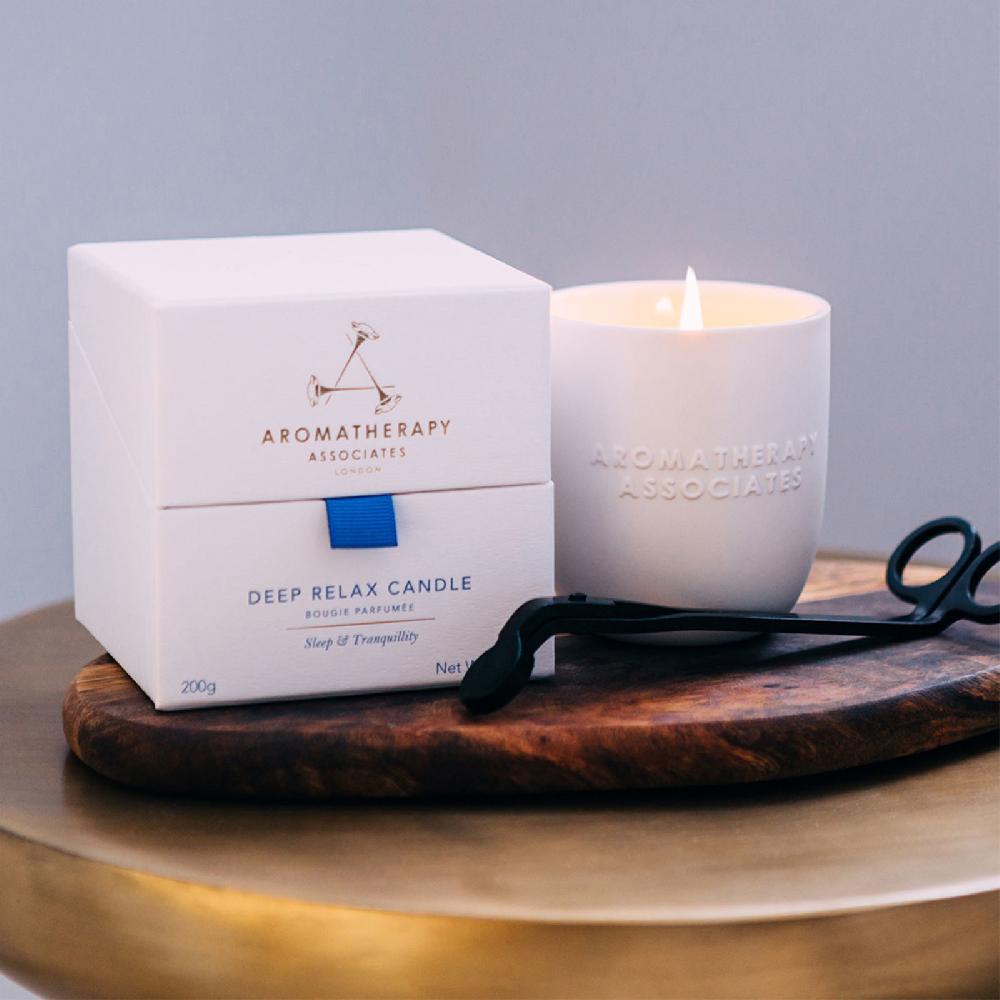 lookfantastic Aromatherapy Associates Deep Relax Candle 200g Flash Sale
