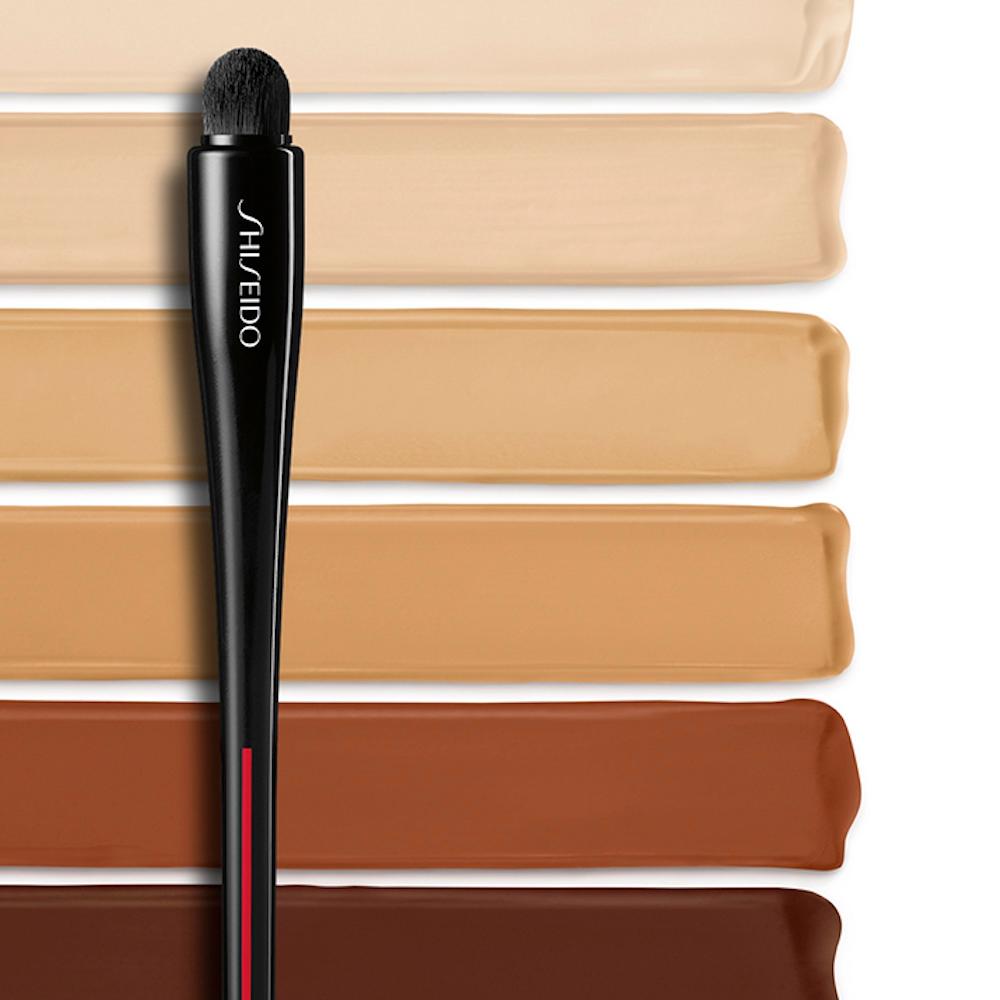 lookfantastic Shiseido Tsutsu Fude Concealerpinsel Kostenloser Versand