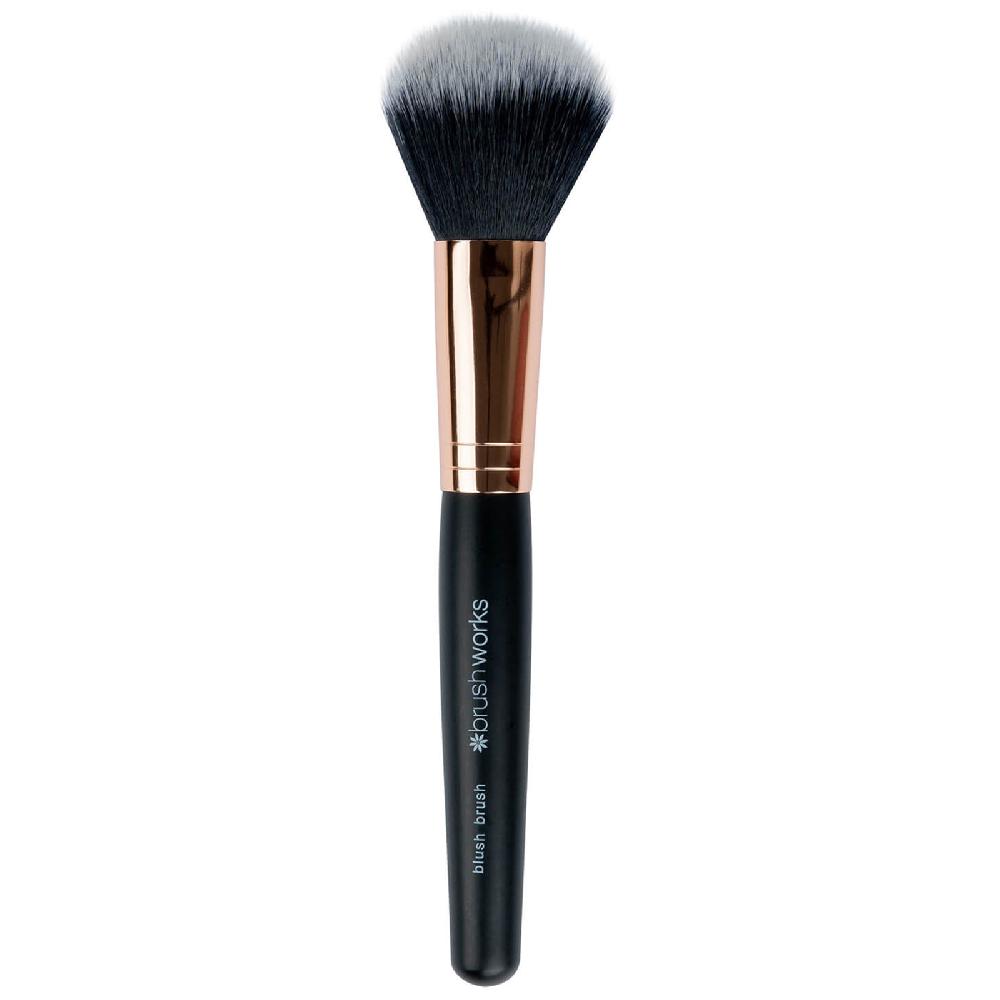 lookfantastic brushworks Rougepinsel
