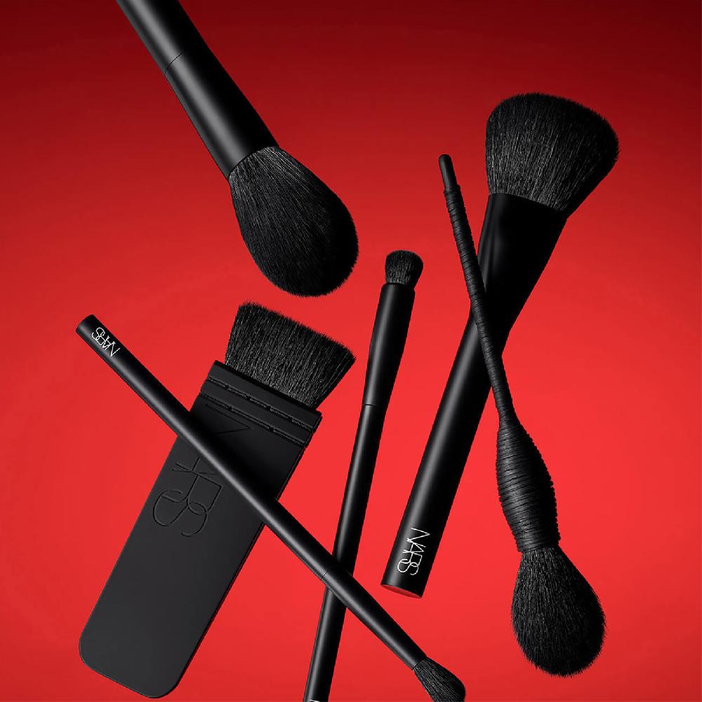 lookfantastic NARS Powder Brush Exklusivangebot