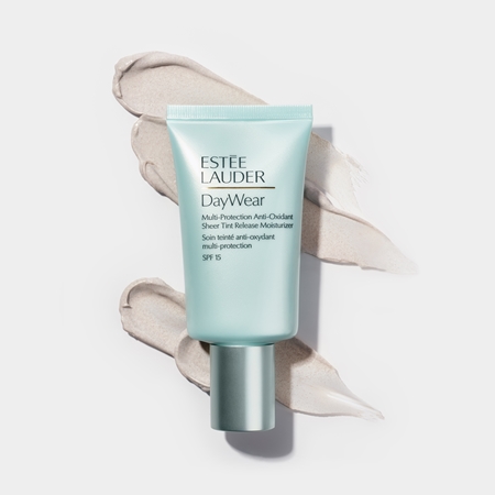 Estée Lauder Estée Lauder DayWear Multi-Protection Anti-Oxidant Sheer Tint Release Moisturizer SPF 15 tonisierende hydratierende Creme für alle Hauttypen Saisonale Angebote