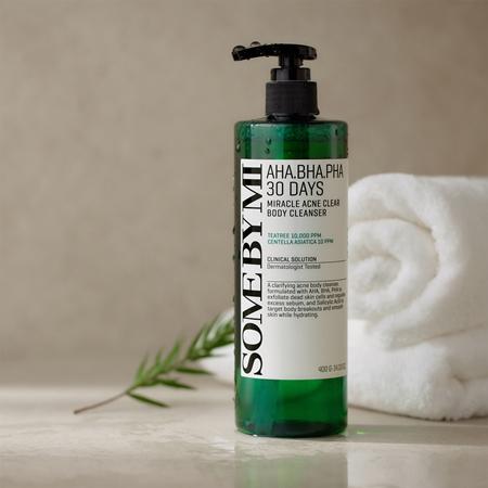 Some By Mi Some By Mi AHA∙BHA∙PHA 30 Days Miracle Duschschaum 50% Rabatt für begrenzte Zeit