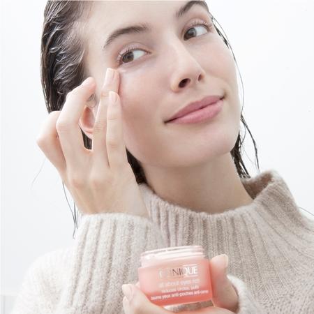 Clinique Clinique All About Eyes™ Rich feuchtigkeitsspendende Augencreme gegen Schwellungen und Augenringe Verkauf