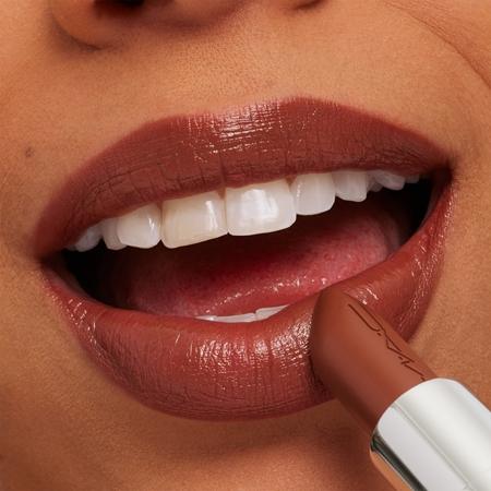 MAC Cosmetics MAC Cosmetics MACximal Sleek Satin Lipstick cremiger hydratisierender Lippenstift Kostenloser Versand